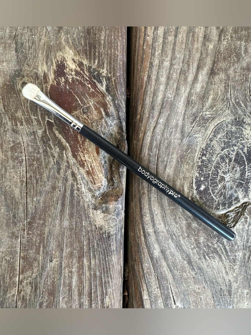 bodyography pro Eyeshadow Flat shader Brush